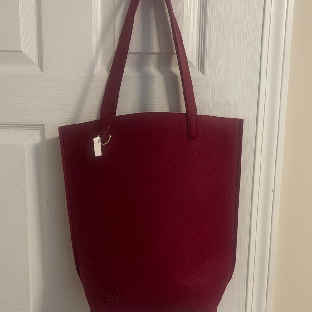 Bath & Body Works Rich Burgundy Felt Tote